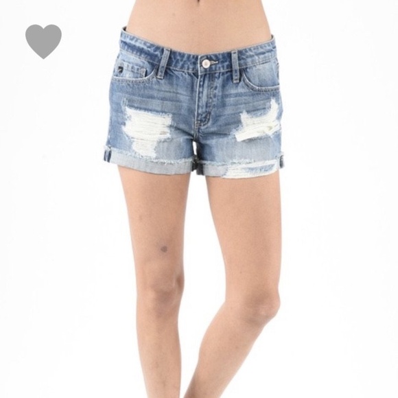 Cuffed Distressed Shorts NWT - Picture 5 of 7